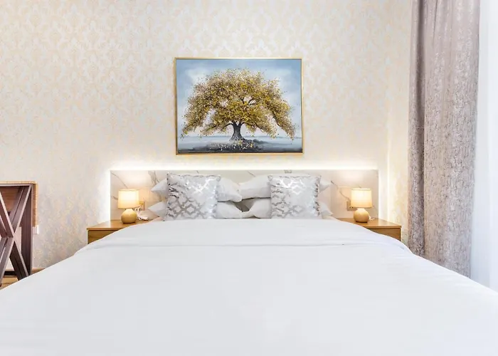 Live And Experience A Stunning Sea View Studio