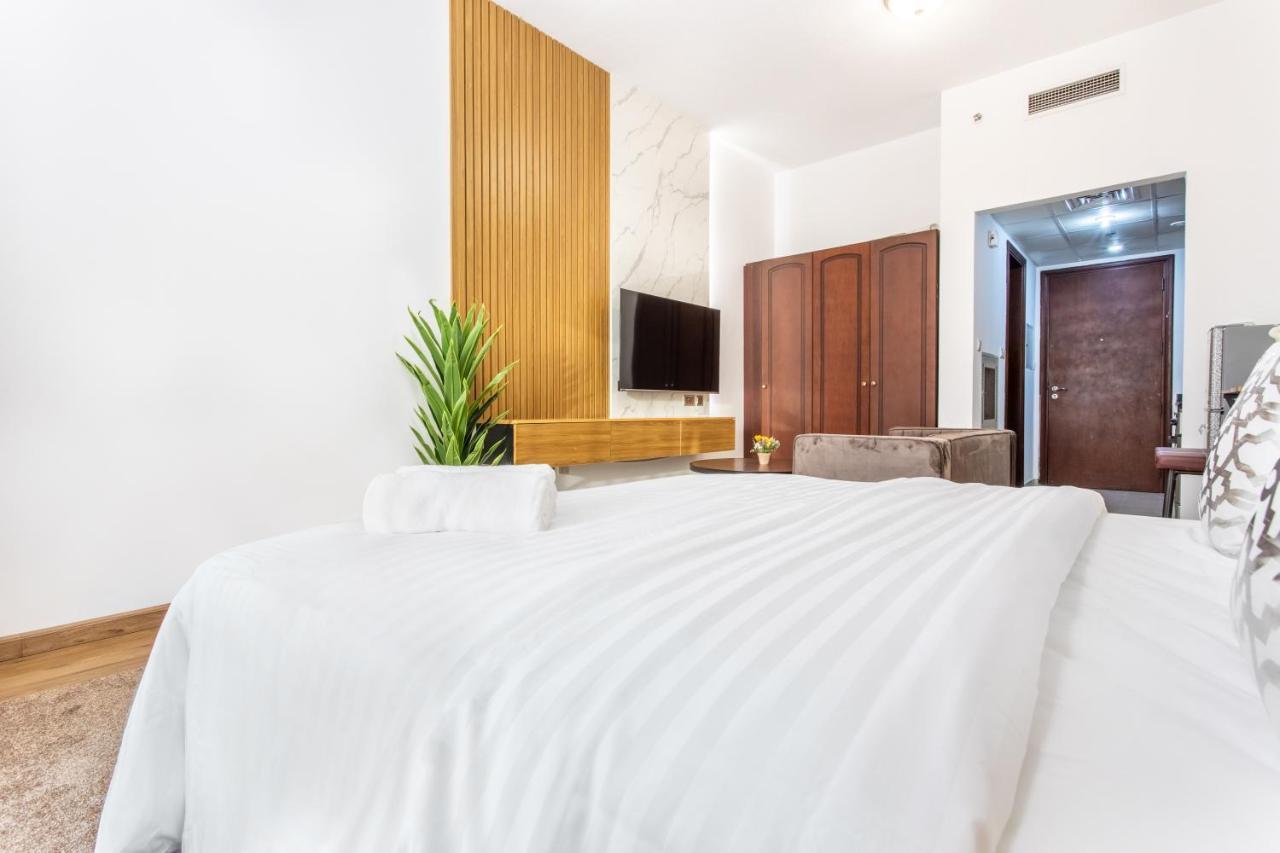 Apartment Live And Experience A Stunning Sea View